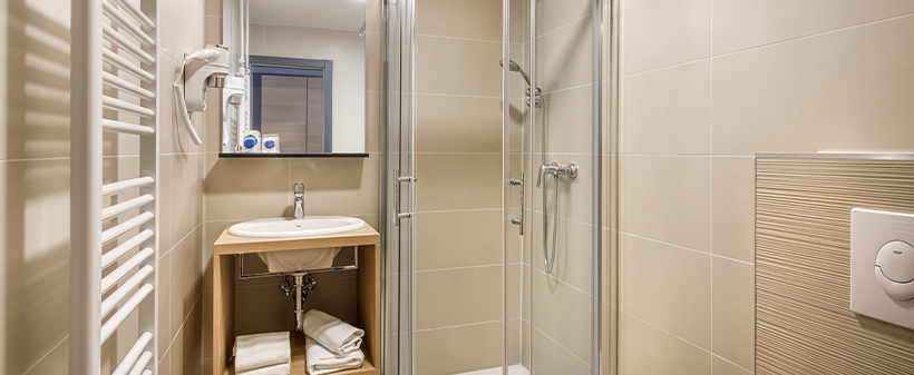 Hotel Istra Opatija, morski oddih s polpenzionom - Kuponko.si