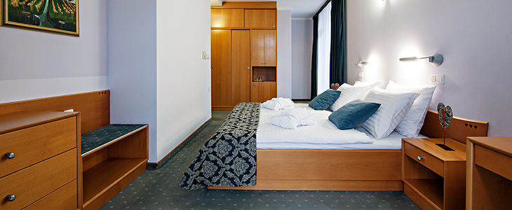 Zdravilišče Radenci, hotel Izvir: termalne počitnice - Kuponko.si