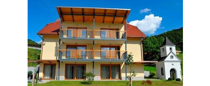 Villa Aina***, Laško romantično razvajanje - Kuponko.si