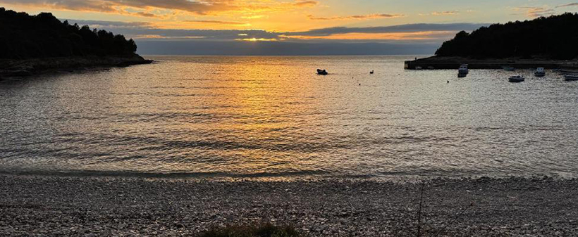 Počitniška hiška Moana v Banjolah, ekskluzivni oddih - Kuponko.si