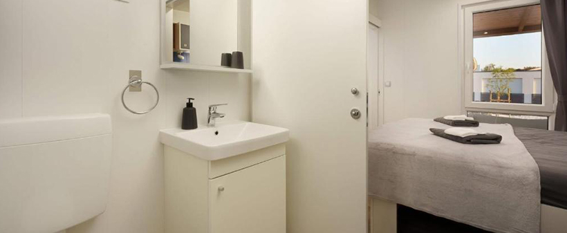 Počitniška hiška Moana v Banjolah, ekskluzivni oddih - Kuponko.si