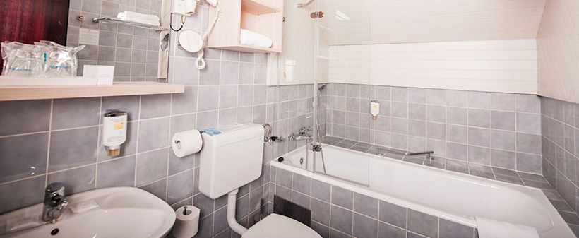 Hotel Zagreb, Rogaška Slatina: božični oddih - Kuponko.si