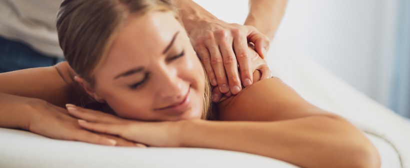 Salon Frizerstvo Weis: masaža hrbta, 30 min - Kuponko.si