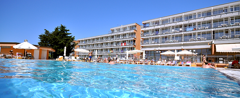 Arena hotel Holiday***, Medulin, Hrvaška - Kuponko.si