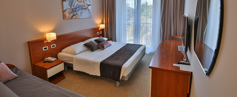 Arena hotel Holiday***, Medulin, Hrvaška - Kuponko.si