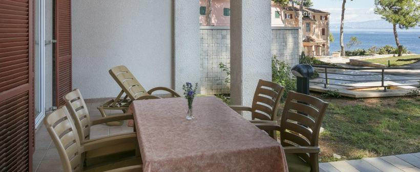 Apartmaji Punta****, Veli Lošinj, Hrvaška - Kuponko.si