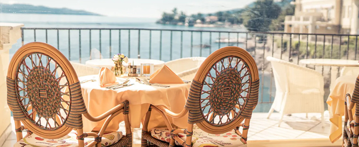 Hotel Miramar, Opatija, 2x polni penzion - Kuponko.si