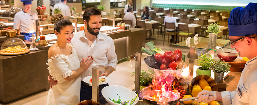 H. Vival Maestral 4*, Novigrad: oddih s polpenzionom - Kuponko.si