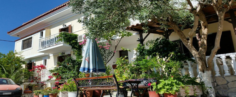 Hotel Pigi** na otoku Samos v Grčiji - Kuponko.si