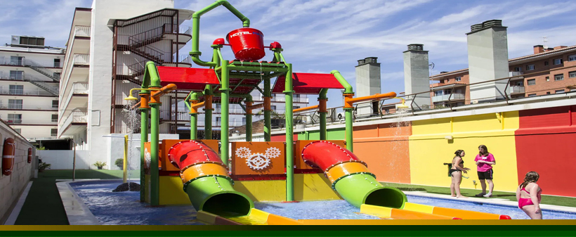 Papi hotel*** v Costa Bravi v Španiji - Kuponko.si