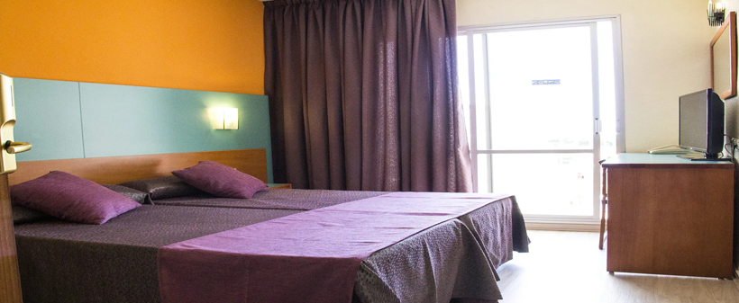 Papi hotel*** v Costa Bravi v Španiji - Kuponko.si