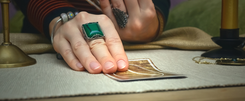 Vedeževanje s postavitvijo 2 vprašanj - Kuponko.si