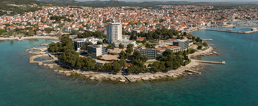 SeeSea hotel, Vodice: oddih s kopanjem - Kuponko.si