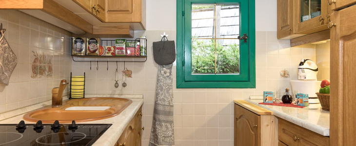 Pr' Vili Fani ob reki Kolpi s savnanjem - Kuponko.si