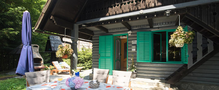 Pr' Vili Fani ob reki Kolpi s savnanjem - Kuponko.si