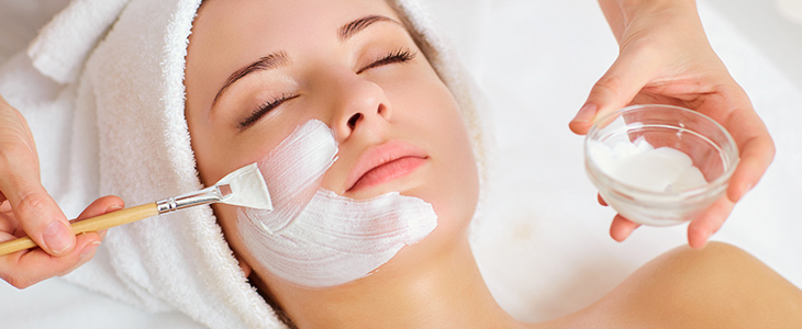 Salon SkinLux, čistilna anti-age nega obraza - Kuponko.si