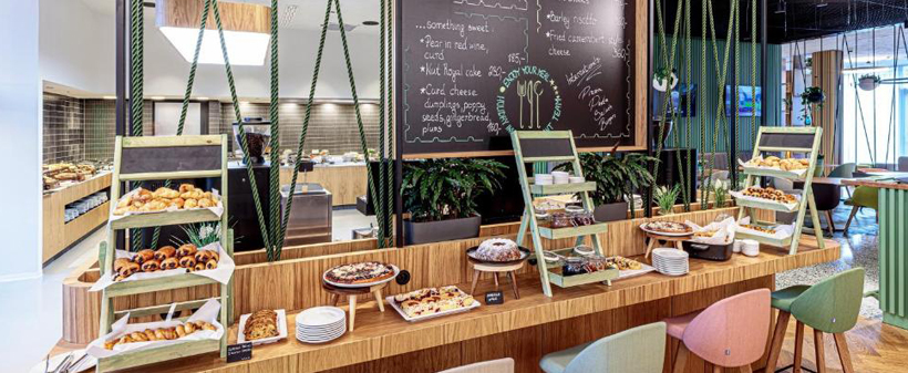 Holiday Inn Prague by IHG: 3x nočitev z zajtrkom - Kuponko.si