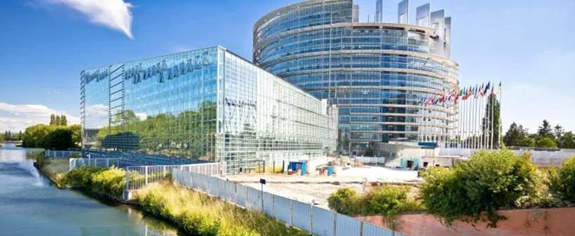 M&M Turist: 2-dnevni izlet v Evropa Park in Strasbourg - Kuponko.si