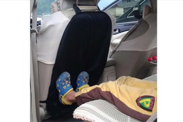 NoKickPad zaščita zadnjega dela avtomobilskega sedeža