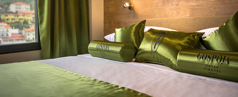 Hotel Vinotel 4*, Krk: romantični oddih s polpenzionom - Kuponko.si