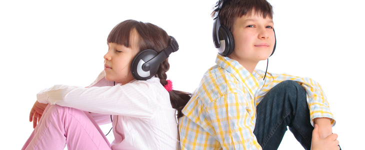 Komplet 5 zgoščenk z otroškimi pravljicami - Kuponko.si