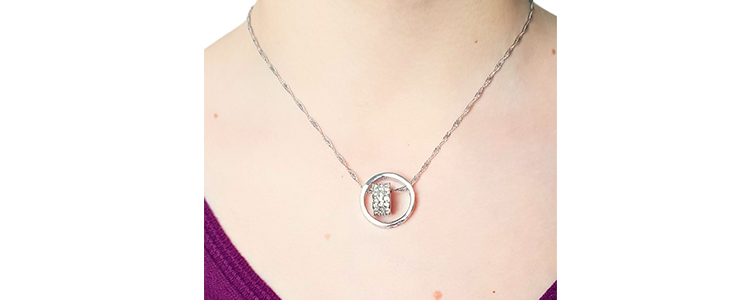 Prestižna srebrna verižica Deco Heart - Kuponko.si