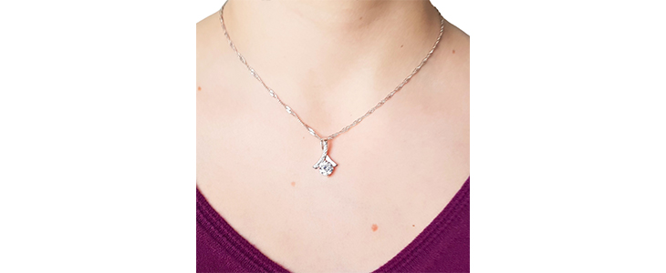 Prestižna srebrna verižica Black Silk - Kuponko.si