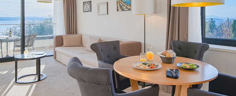 Hotel Esplanade 4*, Crikvenica: Čarobni zimski oddih - Kuponko.si