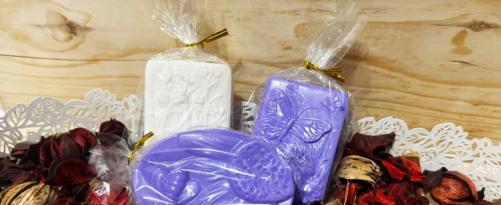 Naravno milo iz kozjega mleka in parafina - Kuponko.si