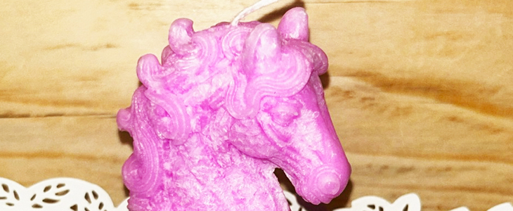 Dekorativna dišeča sveča skulptura - Kuponko.si