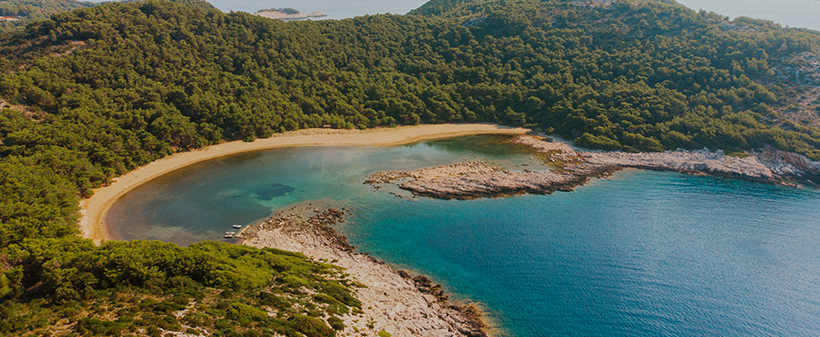 Križarjenje po Dalmaciji z luksuzno kržarko - Kuponko.si