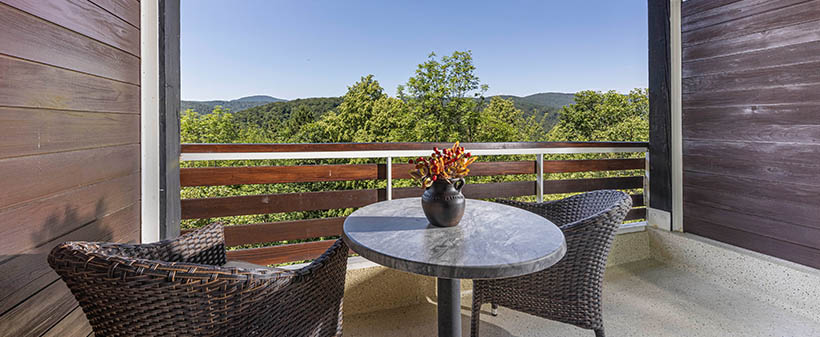 Hotel Jezero 3*, Plitvička jezera: dan žena - Kuponko.si