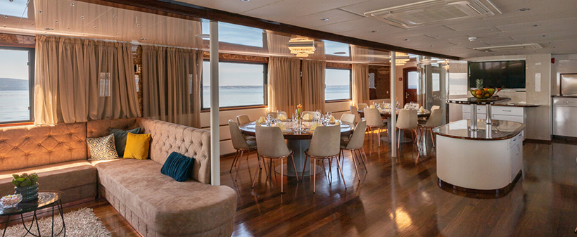 Križarjenje po Dalmaciji z luksuzno kržarko - Kuponko.si