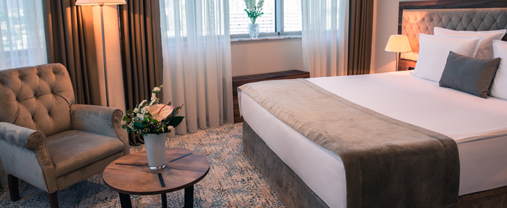 Radon Plaza hotel****, Sarajevo: dan žena - Kuponko.si