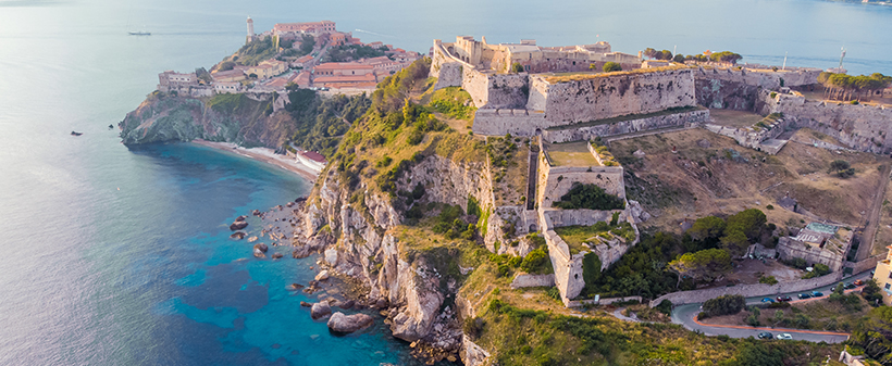 goHolidays: Lucca, Pisa, Elba, izlet, 2 dni - Kuponko.si