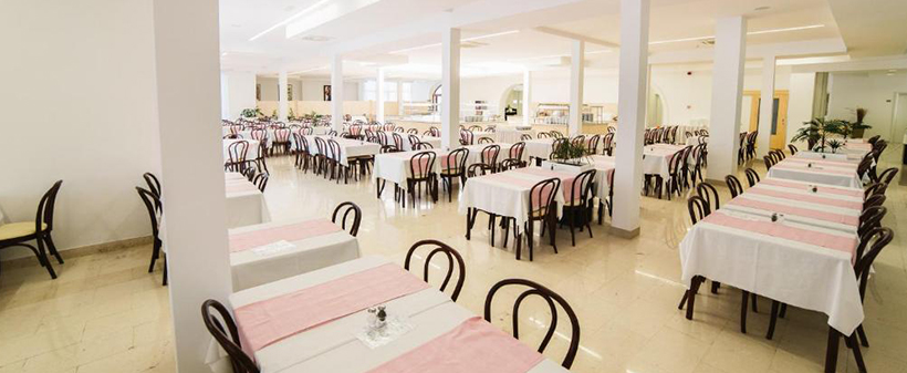 Paviljoni Slaven 3*, Selce: oddih s polpenzionom - Kuponko.si