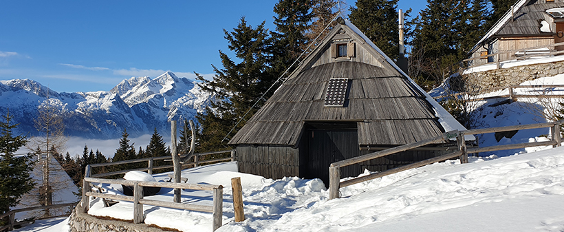 Velika planina resort, najem planinske koče - Kuponko.si