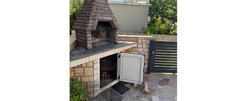 Apartmaji Villa Barbara na krasnem otoku Vir - Kuponko.si