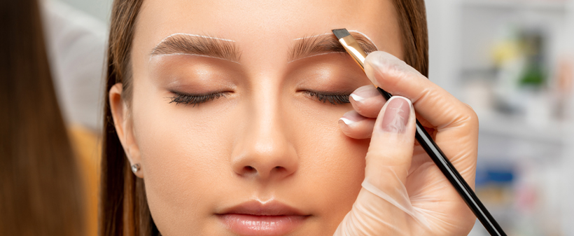 Minimalist beauty salon: laminacija obrvi - Kuponko.si