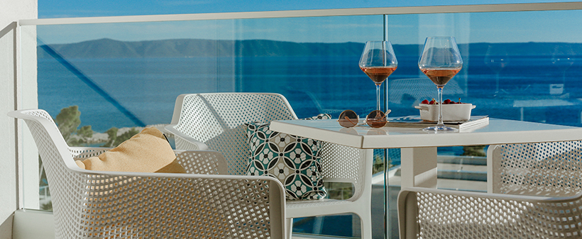 Romana Beach Resort 4*, Makarska: luksuzni apartmaji - Kuponko.si