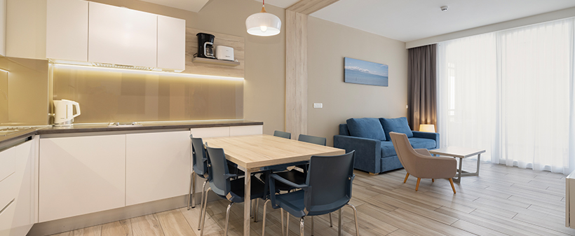 Romana Beach Resort 4*, Makarska: luksuzni apartmaji - Kuponko.si