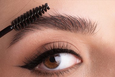 Lepotni salon Čas zame: laminacija obrvi