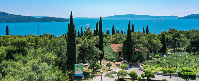 Apartmaji Medena 4*, Seget Donji (Trogir) - Kuponko.si
