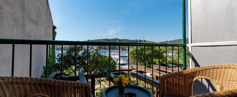 Hotel Dalmacija, Korčula, odličen oddih tik ob morju! - Kuponko.si