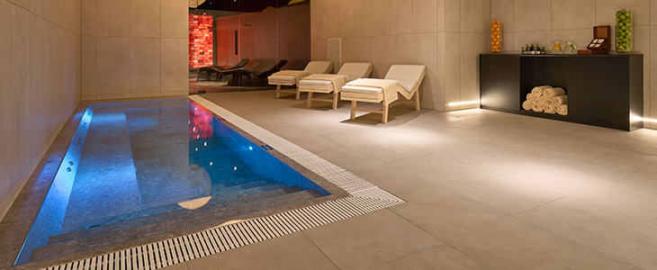 Grand hotel View 4*, Postira, Brač: prvomajski oddih - Kuponko.si