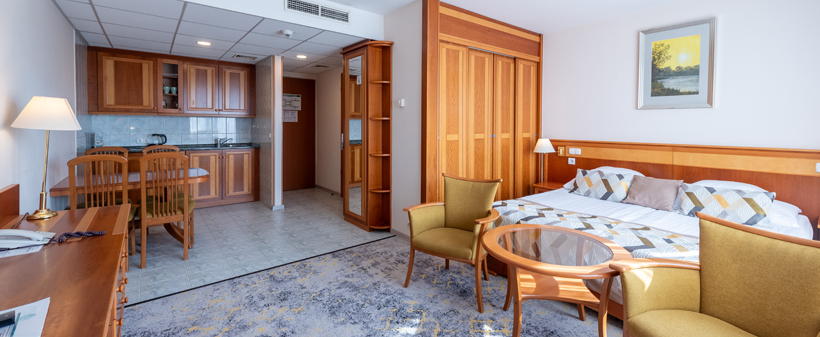 Hevizi Palace Hotel, Madžarska - Kuponko.si