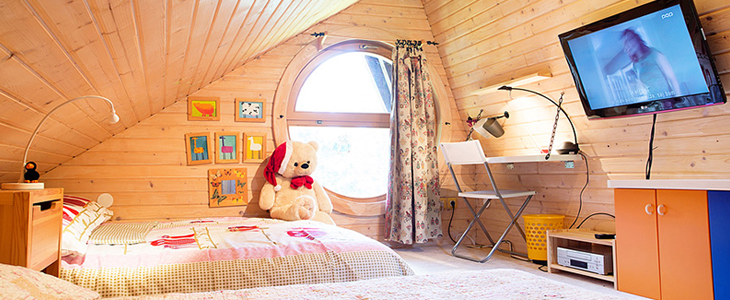 brunarica Alpinka, Krvavec - oddih za do 6 oseb - Kuponko.si