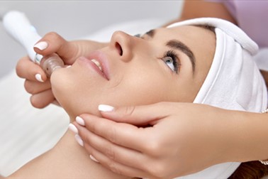 Salon Vogal lepote,  vlažilna nega obraza