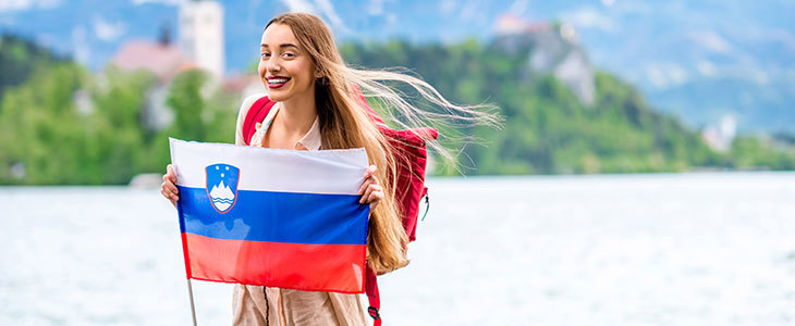 Podprite naše športnike! Slovenska zastava z obročki - Kuponko.si