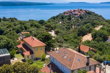 Pansion Tramontana: kosilo, vstopnica za Center Beli